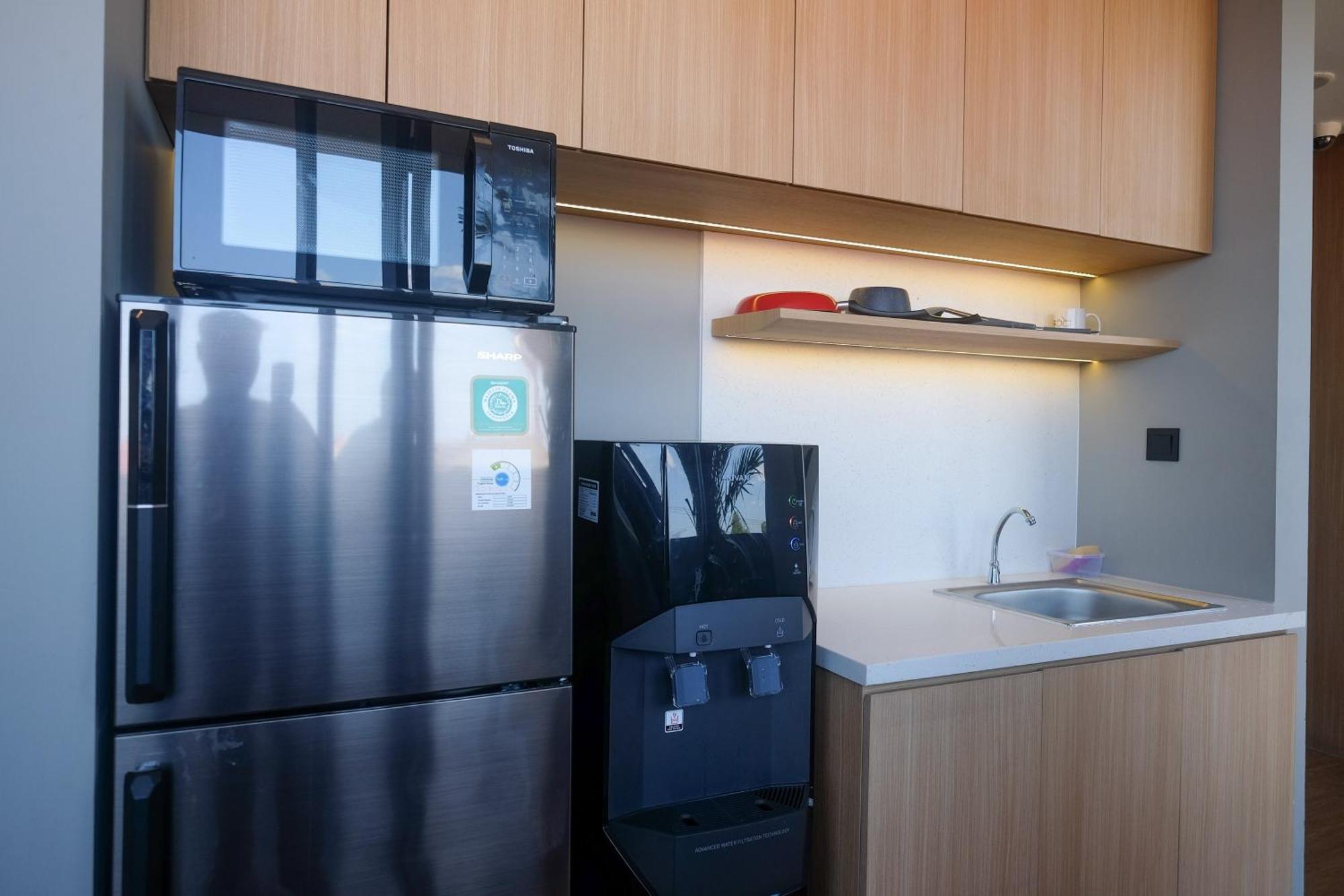 Sans Hotel Rg Living Jogja By Reddoorz Pakualaman Экстерьер фото