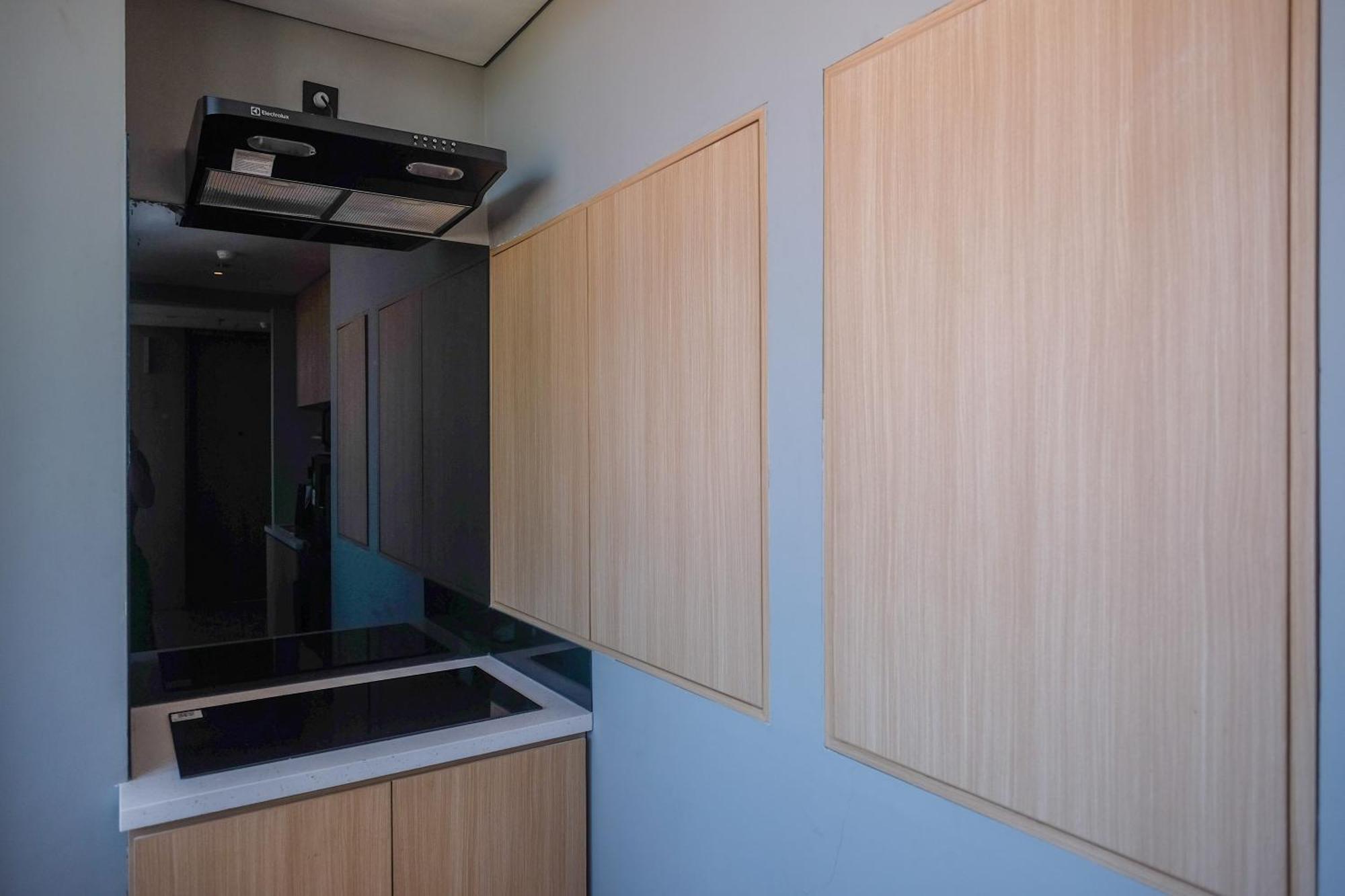 Sans Hotel Rg Living Jogja By Reddoorz Pakualaman Экстерьер фото